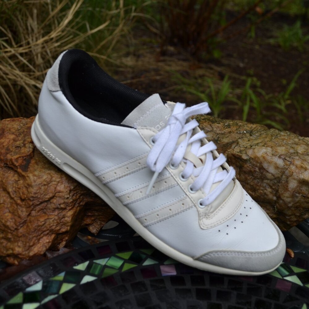 Adidas Women’s Athletic Shoes Size 7.5 White Leather Running Walking Three St